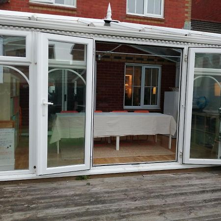 Spacious Townhouse With Sea Views Near Cardiffバリー エクステリア 写真