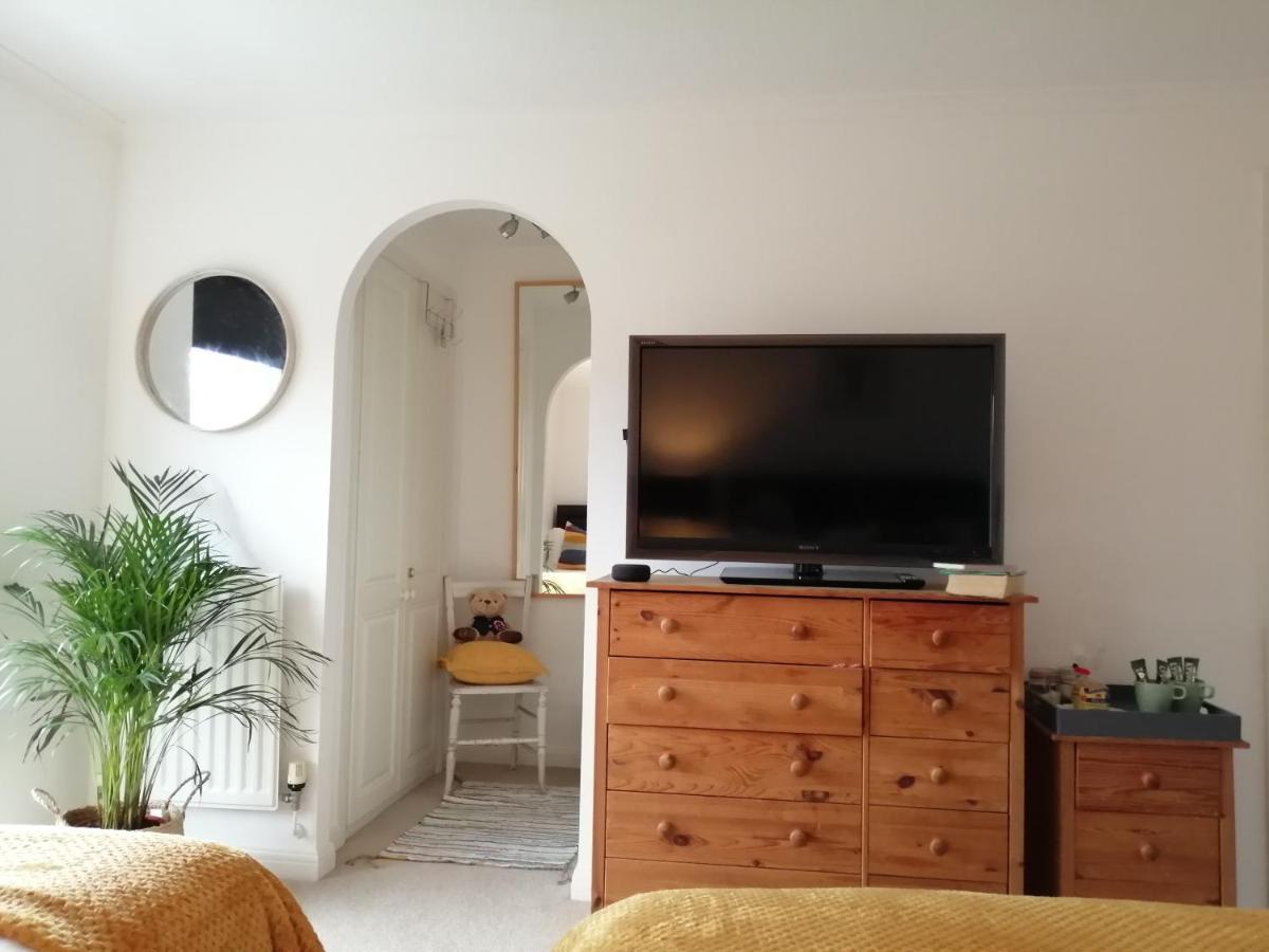 Spacious Townhouse With Sea Views Near Cardiffバリー エクステリア 写真