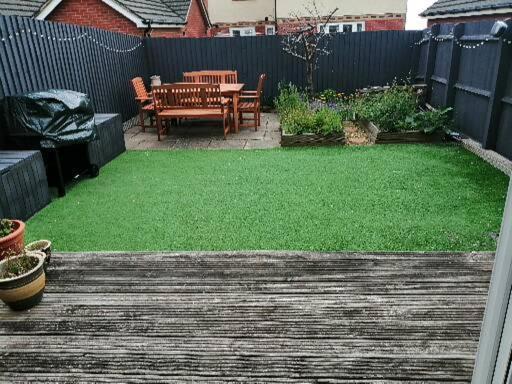 Spacious Townhouse With Sea Views Near Cardiffバリー エクステリア 写真
